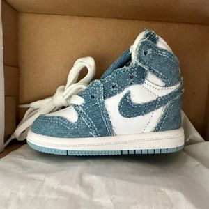 The Air Jordan 1 High OG TD “Denim”